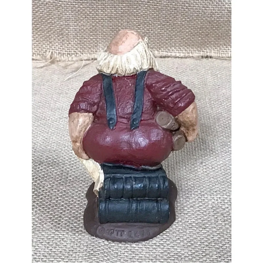 Santa Claus On Books Resin Figurine Rustic Christmas Farmhouse Cottage Core